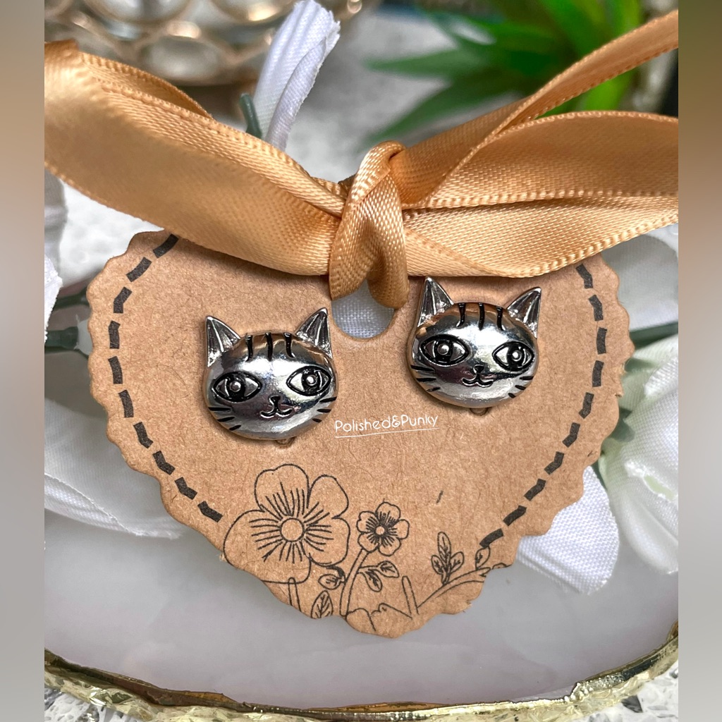Silver Cat Earrings Stud Earrings Small Earrings Minimalist Earrings Gift Box